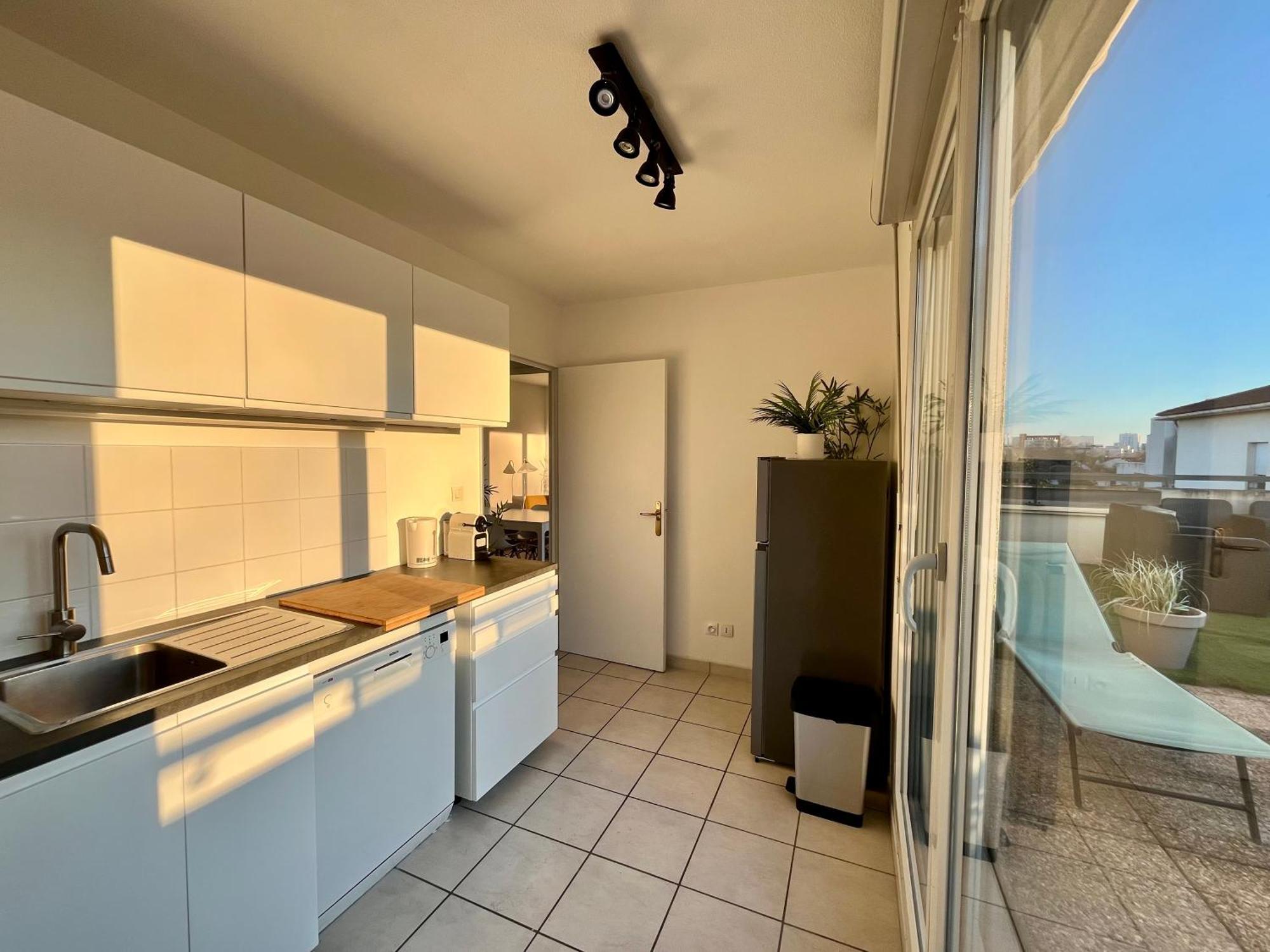 Bngo I Immense Rooftop Lyon I 2 Chambres, 4 Places Parkings, 2 Immenses Terrasses, 8 Personnes Exterior foto